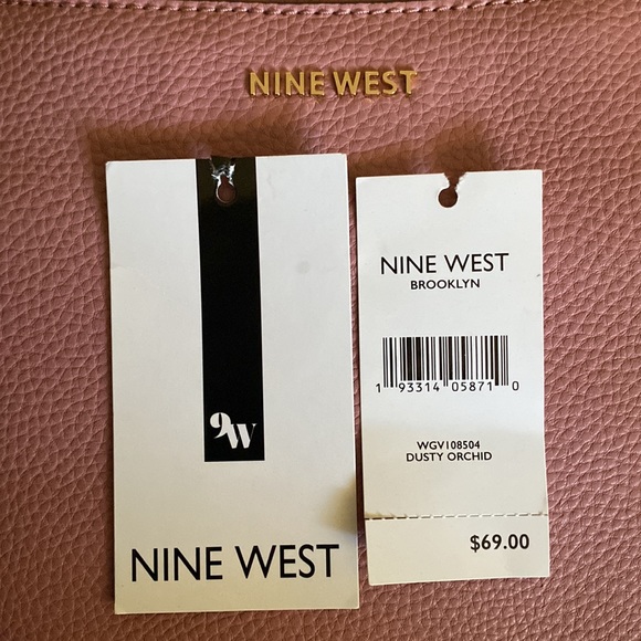 Beautiful Nine West “Dusty Orchard” Crossbody Bag. - Picture 3 of 3